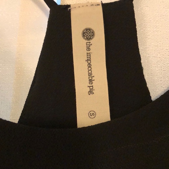 Staple black tank top - Picture 2 of 3